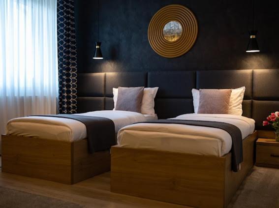 Pavillion 78 Hotel Bacau Ngoại thất bức ảnh
